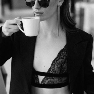 Angelus Nights Top - aus schwarzer Spitze