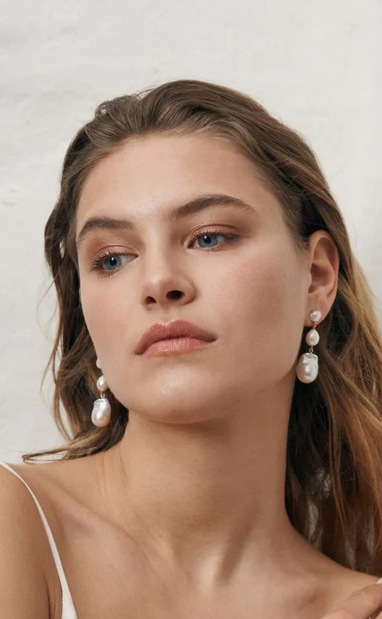 Aka Blanc- Perlenohrringe