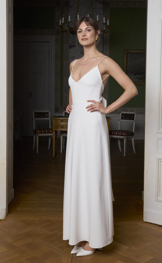 kisui Berlin Brautmode Standesamt Brautkleid zum Ausleihen Rent your dress