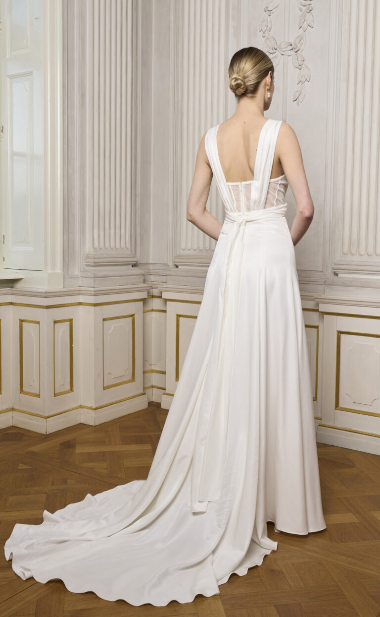 Modernes Brautkleid: Modell Amalian