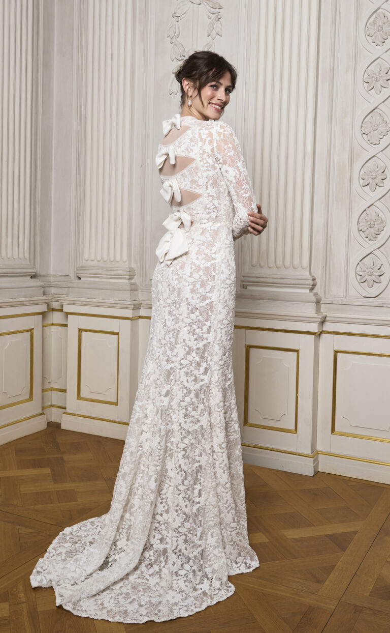 Bridal Gown: Style Annouk