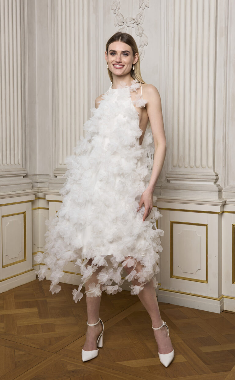 Kurzes Brautkleid: Modell Blossom Burst Short