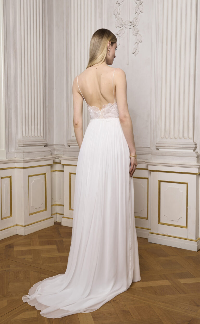 Romantisches Brautkleid: Modell Charlienne Pure