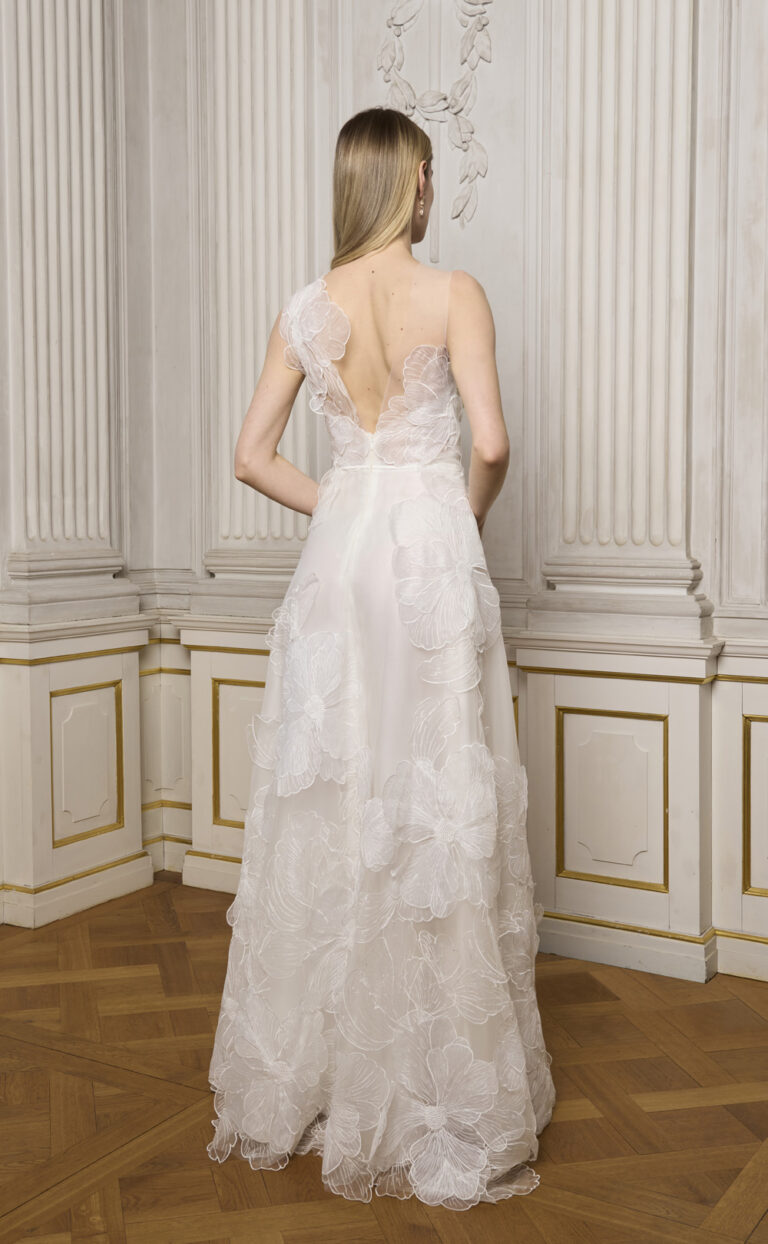 Romantisches Brautkleid: Modell Charlienne