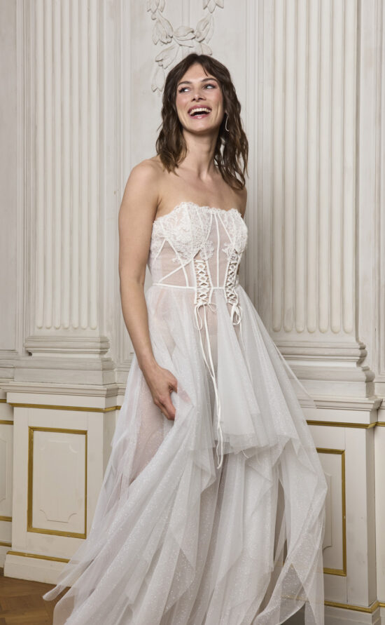 kisui Berlin Brautkleid modern Tüll Spitze non-traditional Wedding Dress tulle lace