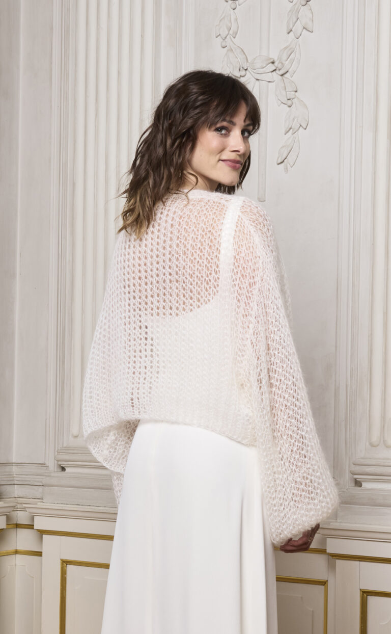 Bridal Knitwear: Style Light Knitted Jacket