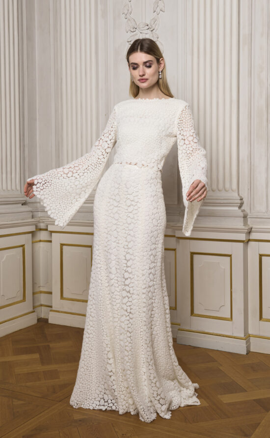 kisui Berlin Brautmode Hochzeitskleid modern Designer Brautkleid fair produziert sustainable Wedding dress fashion berlin mermaid dress skirt jacket top