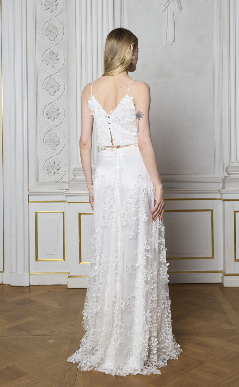 Zwei-Teiler: Modell Maellis Top & Maellis Skirt