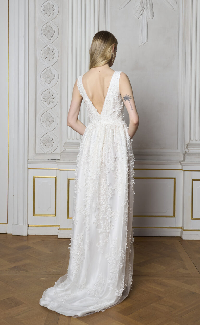 Brautkleid mit Spitze: Modell Maellis